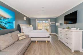Beautifully Updated Queen Suite-Partial Ocean Views! Sea Mist 50601